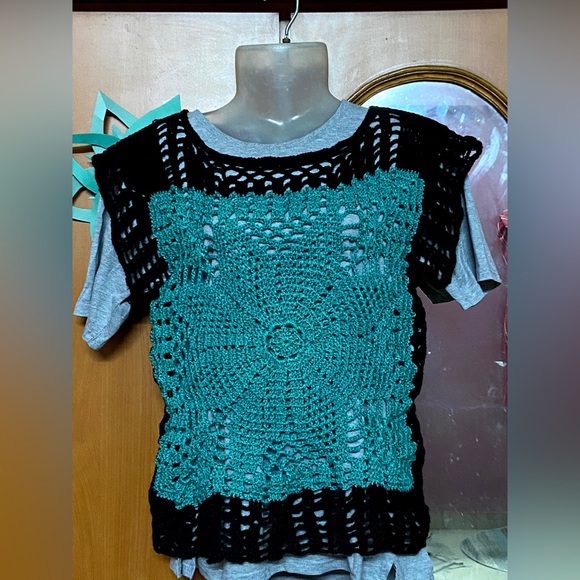 Acrylic Woolen Pullover Top for Woman (Sea Green and Black, Large) - Picture 2 of 9